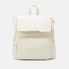 Anna Field Tagesrucksack - Off-white 2 Anna Field Tagesrucksack - Off-white -Anna Field Stil Geschaft 07f106d1457644fa9421b6598fe5103d 1