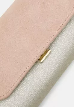Anna Field Clutch - Pink 11 Anna Field Clutch - Pink -Anna Field Stil Geschaft 244287811e4446df8df83116c595a46b