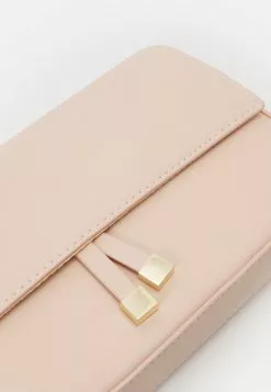Anna Field Clutch - Pink 11 Anna Field Clutch - Pink -Anna Field Stil Geschaft 43428cba2702491ca1b4ada3f75cd32a
