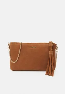 Anna Field LEATHER - Clutch - Cognac 13 Anna Field LEATHER - Clutch - Cognac -Anna Field Stil Geschaft 57b4d7ce8fd34e9bae504088f1c181c0 1