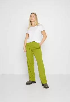 Anna Field 3 PACK - T-Shirt Basic - Dark Red/white/black 13 Anna Field 3 PACK - T-Shirt Basic - Dark Red/white/black -Anna Field Stil Geschaft 5b98478d98a6475cbc55cf5ba88b05ff