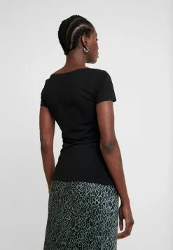 Anna Field 2 PACK - T-Shirt Basic - Black 11 Anna Field 2 PACK - T-Shirt Basic - Black -Anna Field Stil Geschaft 5cc32792f75c4aa993e4e439c508648b