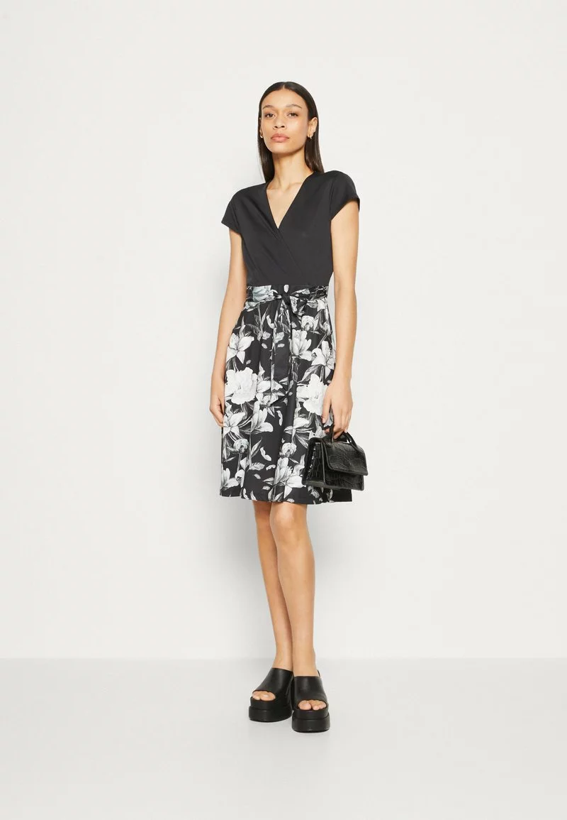 Anna Field Jerseykleid - Black/grey/white 4 Anna Field Jerseykleid - Black/grey/white – Bild 2