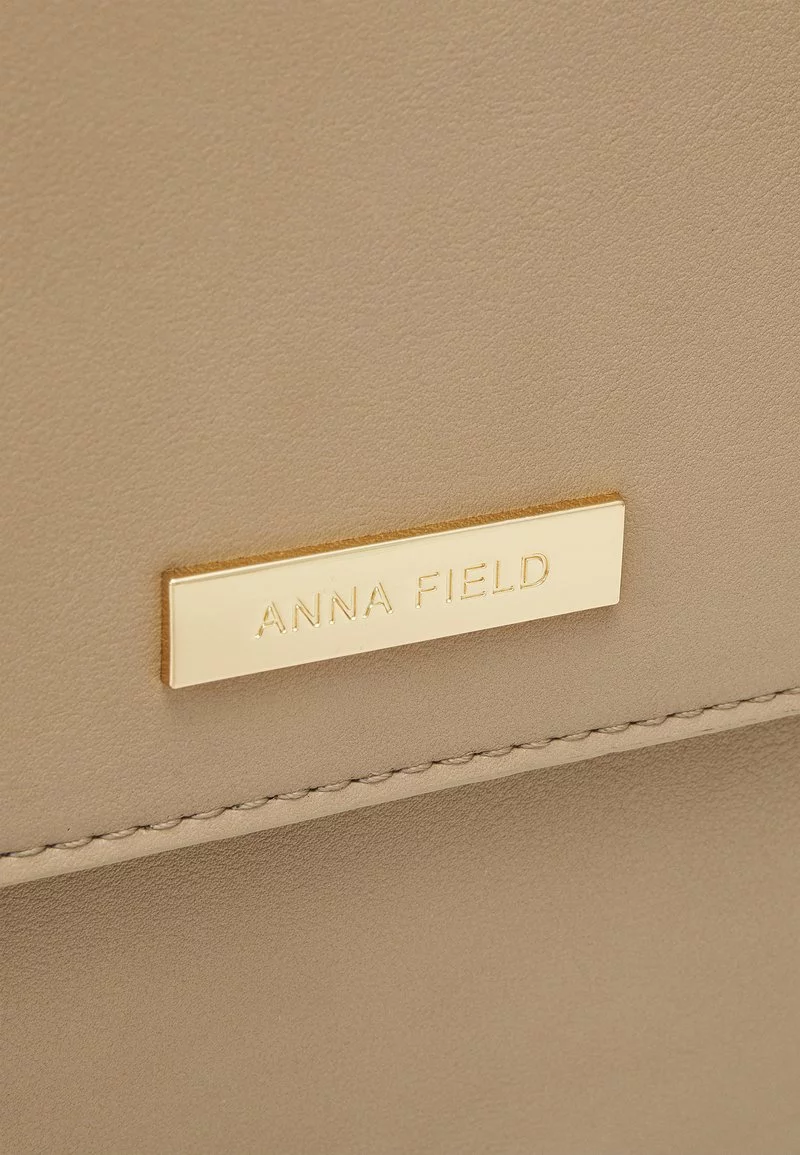 Anna Field Notebooktasche - Tan 6 Anna Field Notebooktasche - Tan – Bild 4