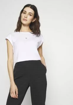 Anna Field T-Shirt Basic - White 13 Anna Field T-Shirt Basic - White -Anna Field Stil Geschaft a568b051ac6543aabf9d15166037ebc9 1