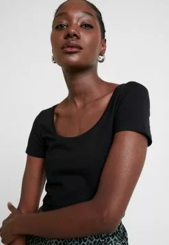 Anna Field 2 PACK - T-Shirt Basic - Black 12 Anna Field 2 PACK - T-Shirt Basic - Black -Anna Field Stil Geschaft b7a0cf434b134981a98f4eb170547af8