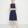 Anna Field Petite Freizeitkleid - Dark Blue 1 Anna Field Petite Freizeitkleid - Dark Blue -Anna Field Stil Geschaft c134b8cde9554bbc943f3e3b42359324