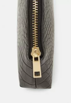 Anna Field Kosmetiktasche - Black 11 Anna Field Kosmetiktasche - Black -Anna Field Stil Geschaft cf45f0838ecd4ab3abd3d195c1967cb7