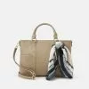 Anna Field Handtasche - Beige 2 Anna Field Handtasche - Beige -Anna Field Stil Geschaft ee6e99c25d564f44ae9a65fb73f7d8f4