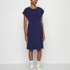Anna Field MAMA FIT AND FLARE FLOWY DROPPED SHOULDER - Jerseykleid - Dark Blue 2 Anna Field MAMA FIT AND FLARE FLOWY DROPPED SHOULDER - Jerseykleid - Dark Blue -Anna Field Stil Geschaft f786ec8315e846a9b8ad6686bdcfaa74